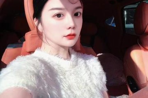 百万粉丝励志大女主网红被扒出福利姬黑历史照片人设反差看呆网友